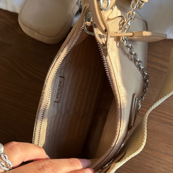 Prada 2005 Re edition Nylon Bag - Picture 4 of 5